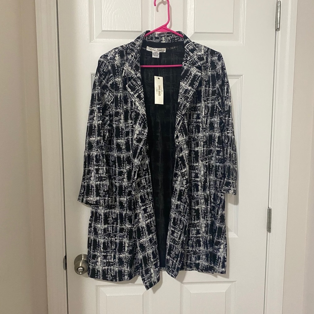 LAST ONE!! NWT Black and White Long Open Cardigan - Picture 4 of 8
